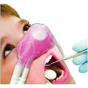 Clearview Single Use Nasal Hoods Pedo Sassy Strawberry 12Bx
